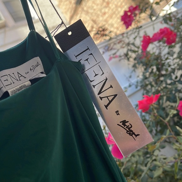 Ieena x Mac Duggal - Emerald Jersey One Shoulder Belted Trumpet Gown - Size 8 - Picture 11 of 13